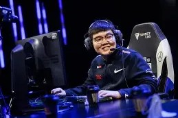 KY Gaming-中超倒计时，瓦伦西亚赛前刷新队史纪录，细节引发关注，球迷炸锅，控场能力受关注的简单介绍