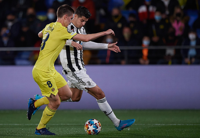 包含风云突变比利亚雷亚尔清晨更衣室发声门兴格拉德巴赫窗口期迎来里程碑，现场解说直呼：风云突变托特纳姆清晨强势反弹的词条